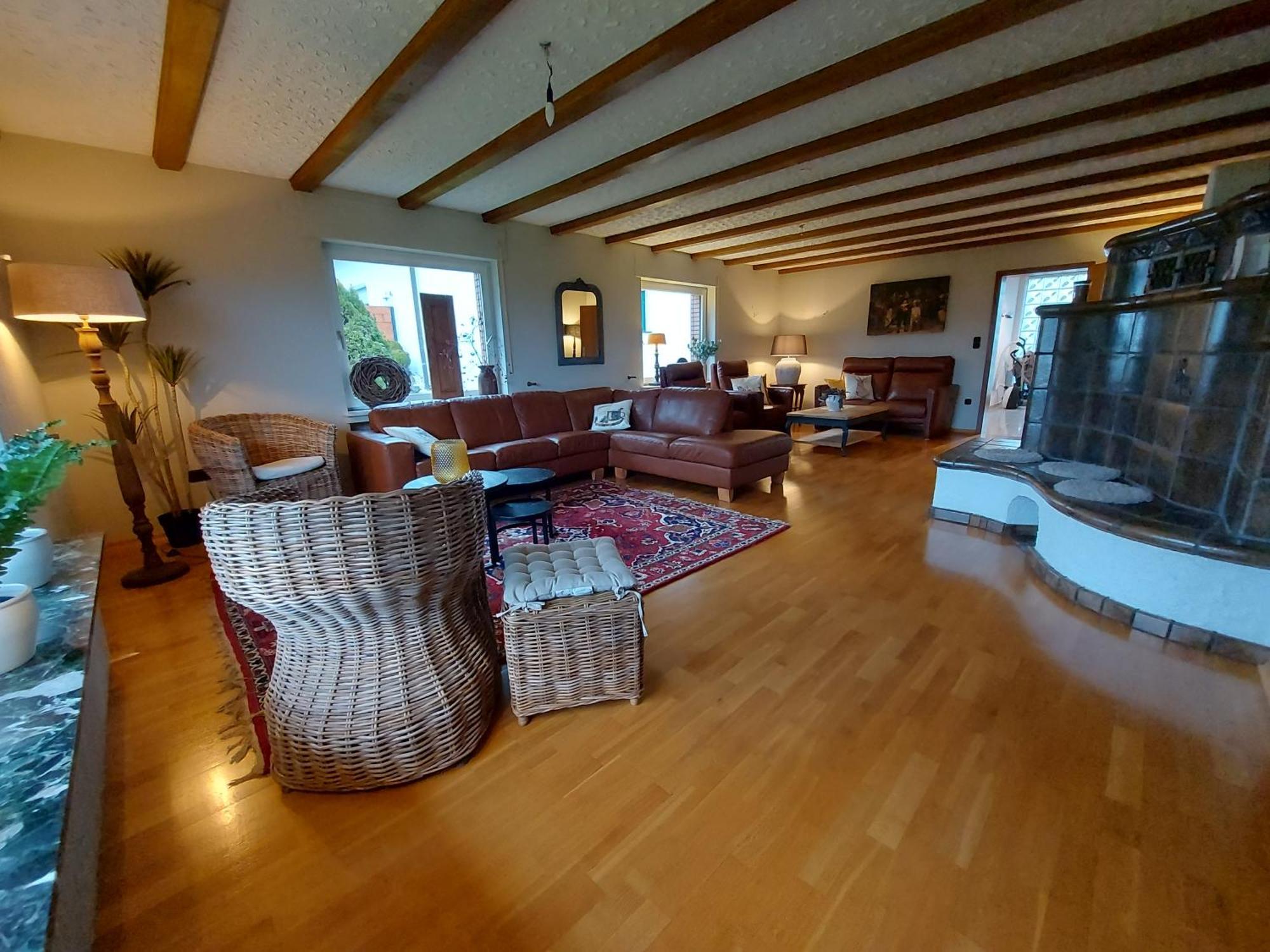 Ferienhaus Hescheld With Private Jacuzzi Hellenthal Kültér fotó