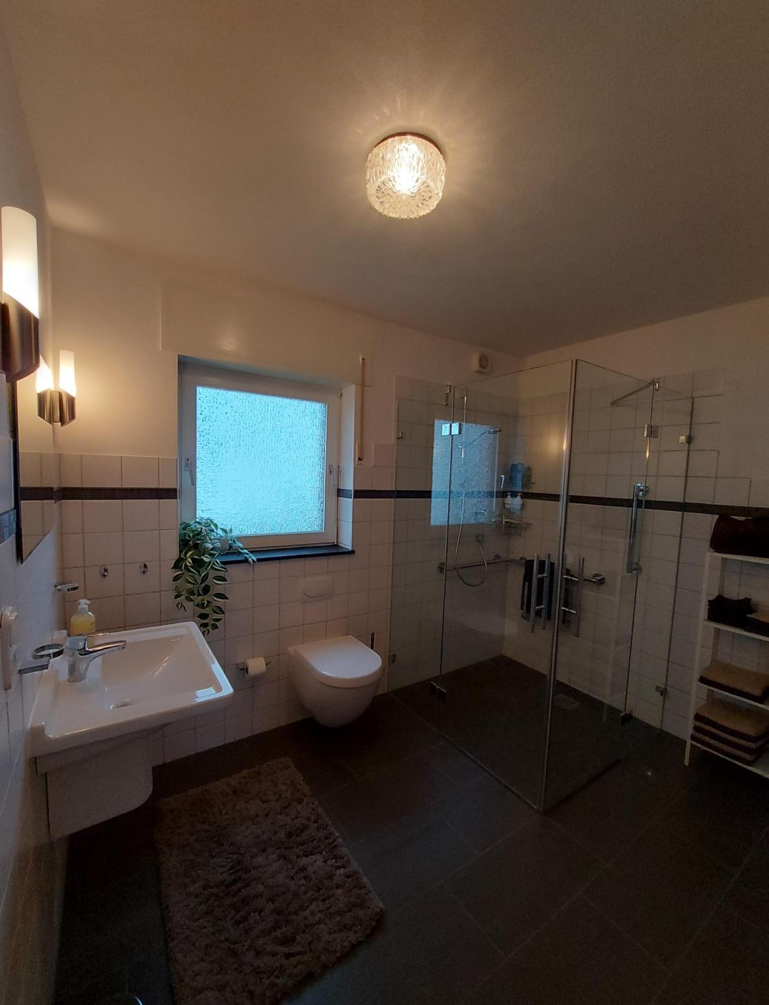 Ferienhaus Hescheld With Private Jacuzzi Hellenthal Kültér fotó